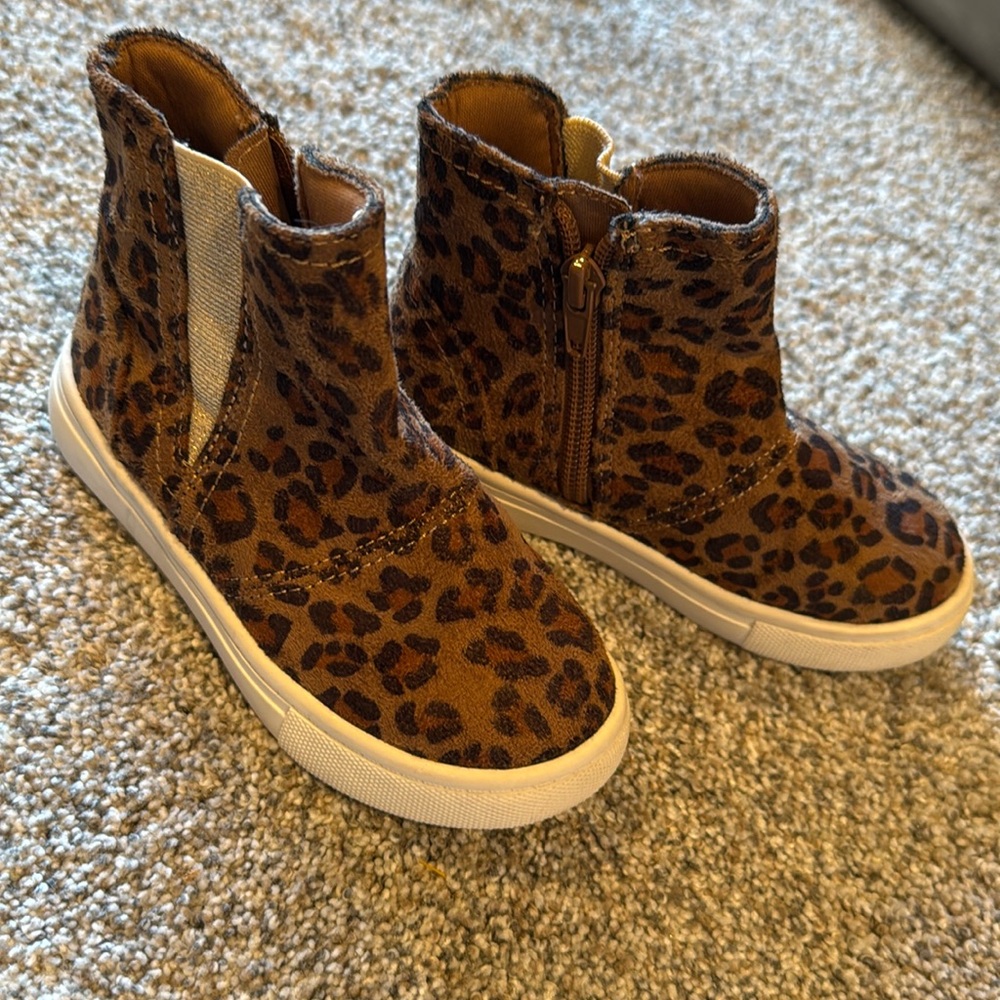 Girl’s Slip-on Shoe